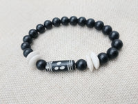 Black White Bracelet Beaded Unisex Size 8 Handmade Stretch Jewelry