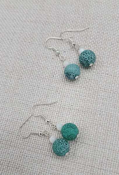 Green White Beaded Earrings Women Round Jewelry Crackle Ethnic