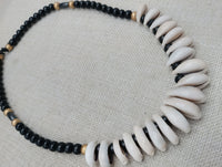 Women's Cowrie Shell Necklace Black Gold Beaded Jewelry Ethnic Fashion Statements Gift