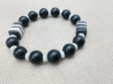 Black White Bracelet Beaded Unisex Size 7.5 Handmade Stretch Jewelry