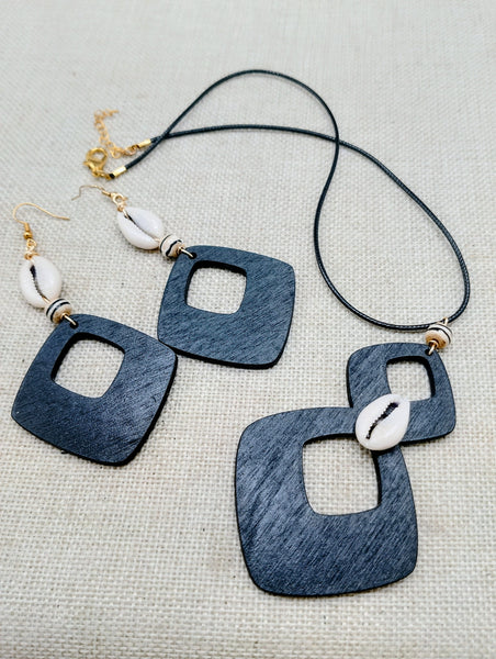 Women's Jewelry Set Black Ethnic Boho Fashion Style Statement Necklace Earrings Cowrie