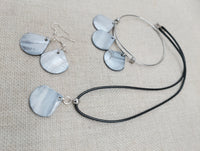 Mother of Pearl Jewelry Set Necklace Earrings Bracelet Set Gift Women Adjustable