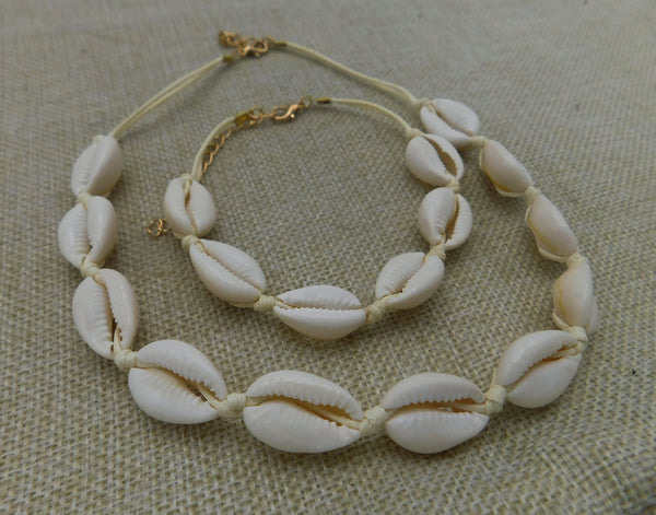 Cowrie Shell Choker Necklace Bracelet Ethnic Jewelry Set Adjustable Cream